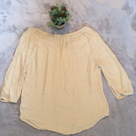 Pretty boho top with tassels - Picture 4 of 5